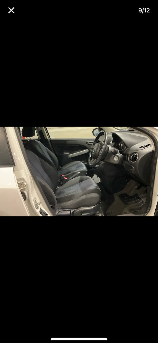 Used Mazda Mazda2 2012 for sale - 76320452: Photo 8