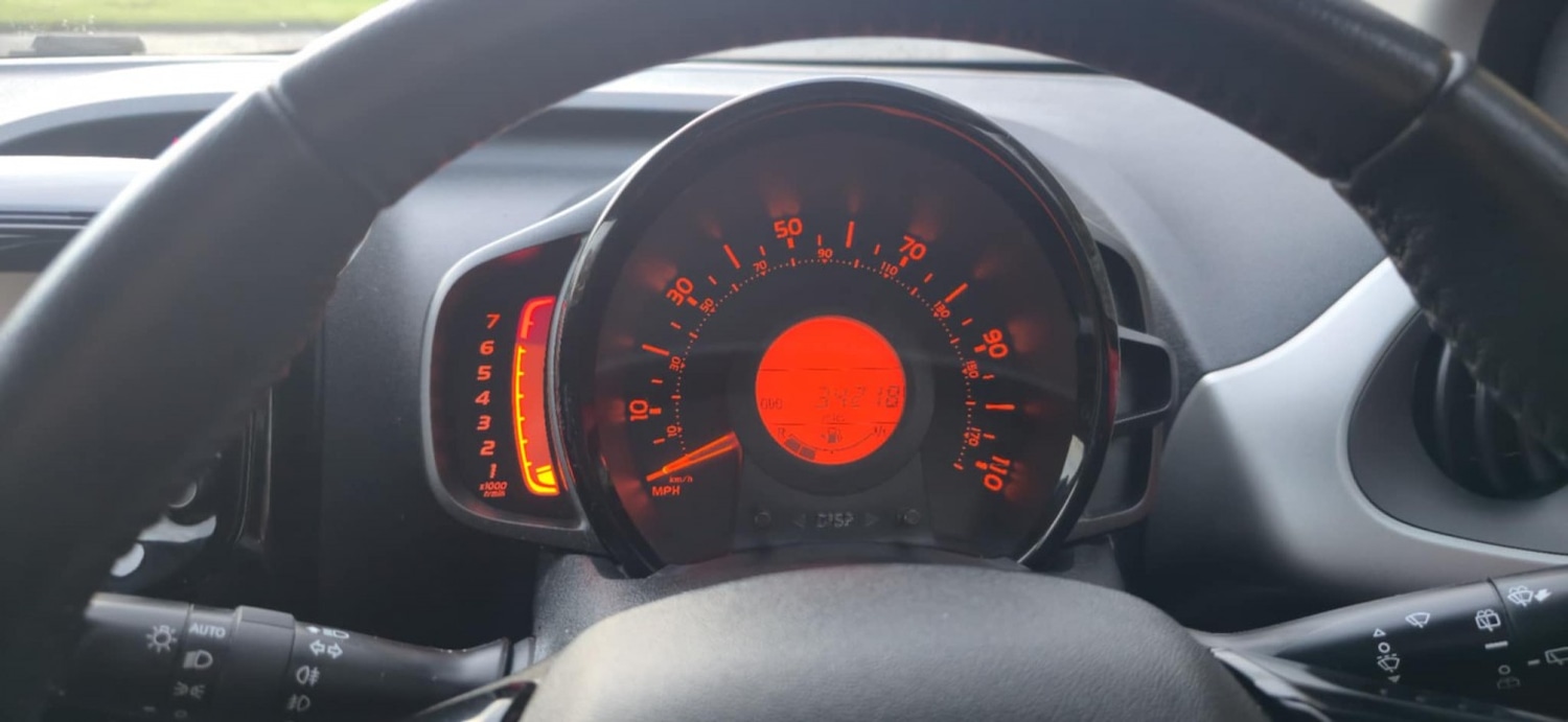 Used Peugeot 108 2015 for sale - 77162339: Photo 17