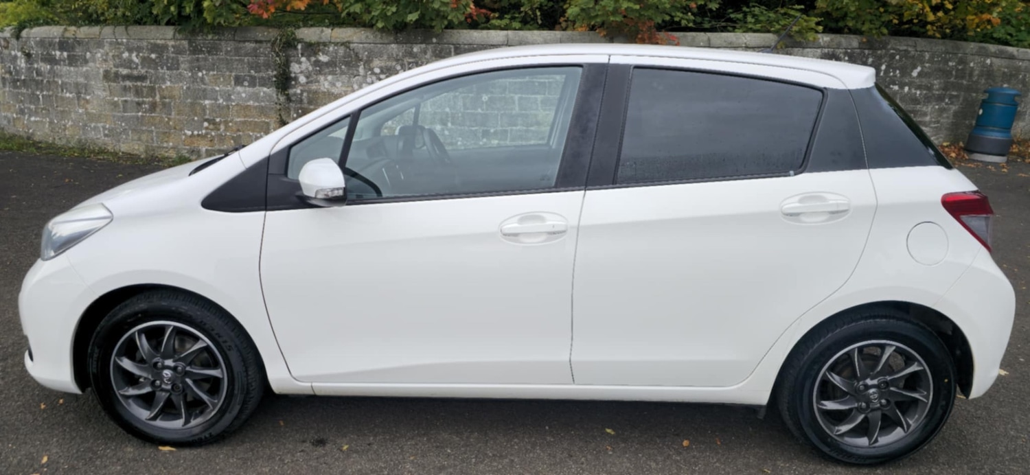 Used Toyota Yaris 2013 for sale - 76019702: Photo 4