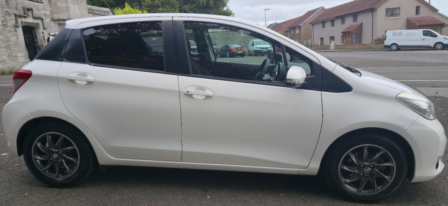 Used Toyota Yaris 2013 for sale - 76019702: Photo 5