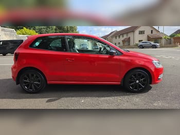 Used Volkswagen Polo 2017 for sale - 79668478: Photo