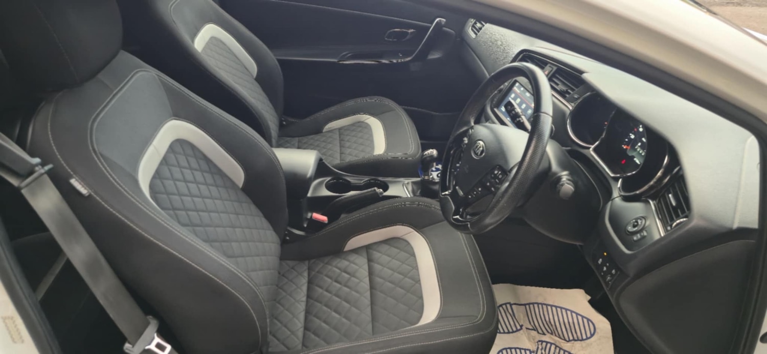 Used Kia Pro Ceed 2017 for sale - 75897783: Photo 15