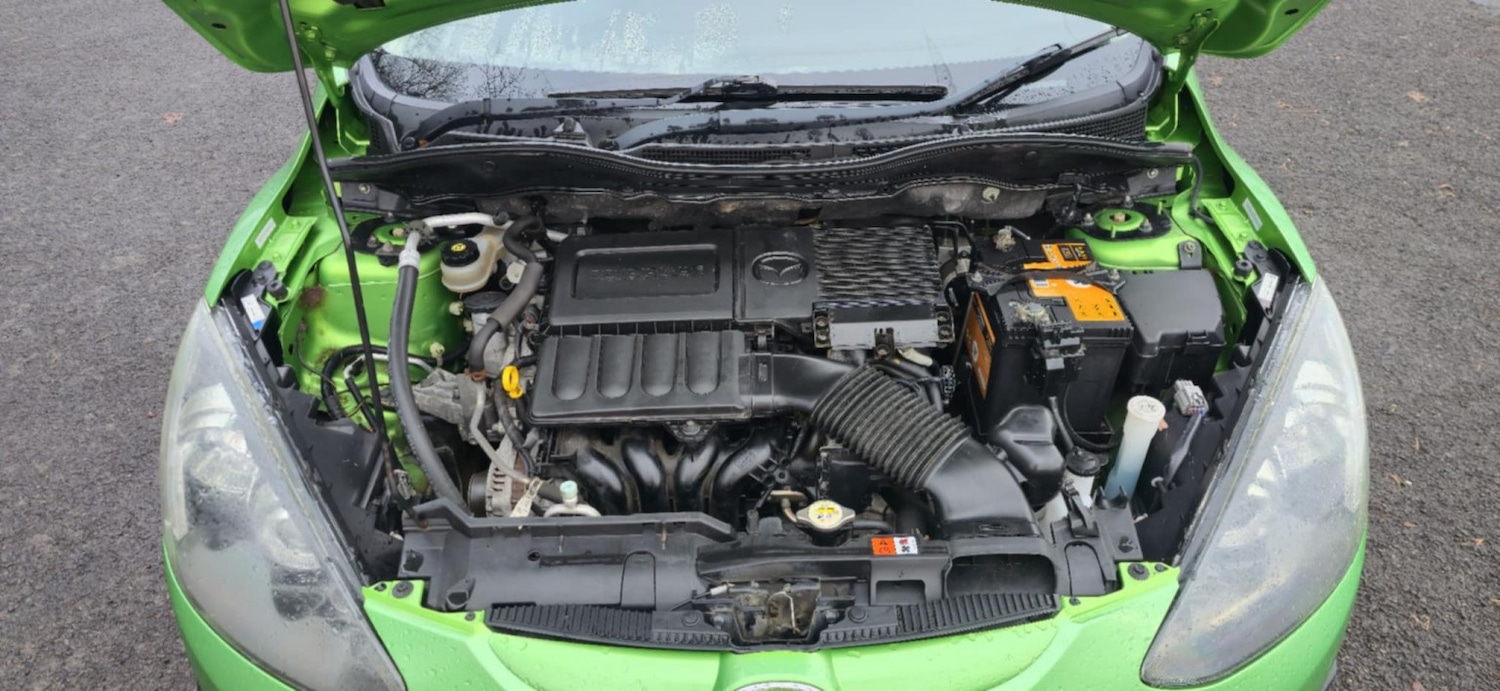 Used Mazda Mazda2 2010 for sale - 77162345: Photo 10