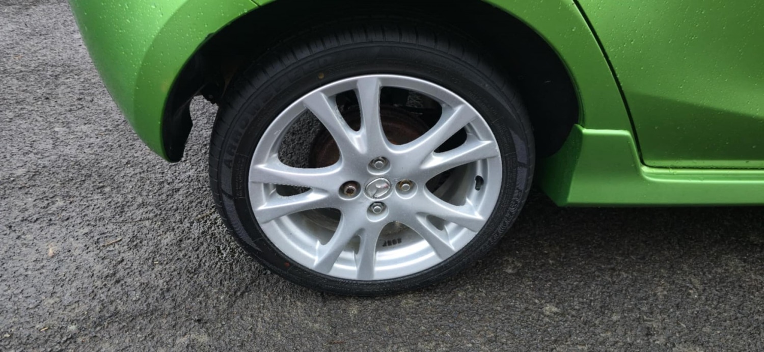 Used Mazda Mazda2 2010 for sale - 77162345: Photo 11