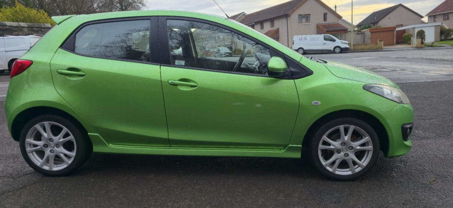 Used Mazda Mazda2 2010 for sale - 77162345: Photo 7
