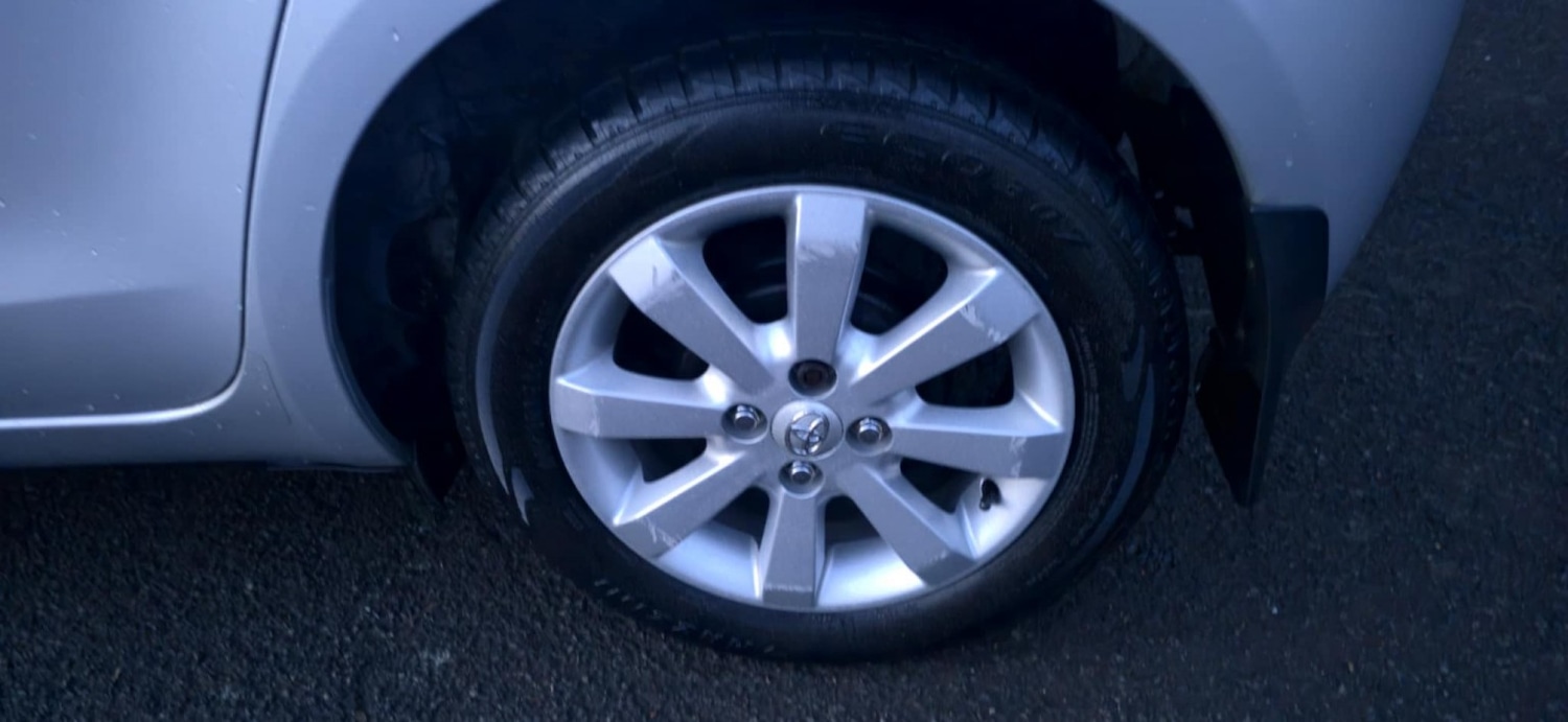 Used Toyota Yaris 2011 for sale - 77233800: Photo 11