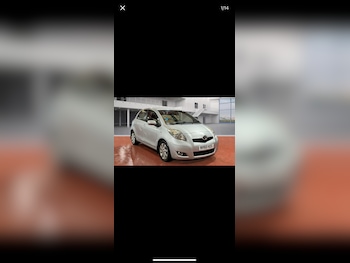 Used Toyota Yaris 2011 for sale - 77233800: Photo