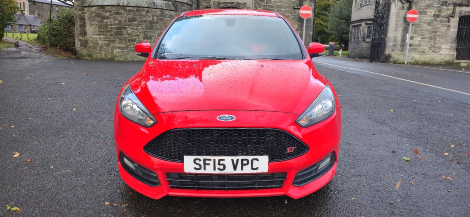 Used Ford Focus 2015 for sale - 76142605: Photo 1