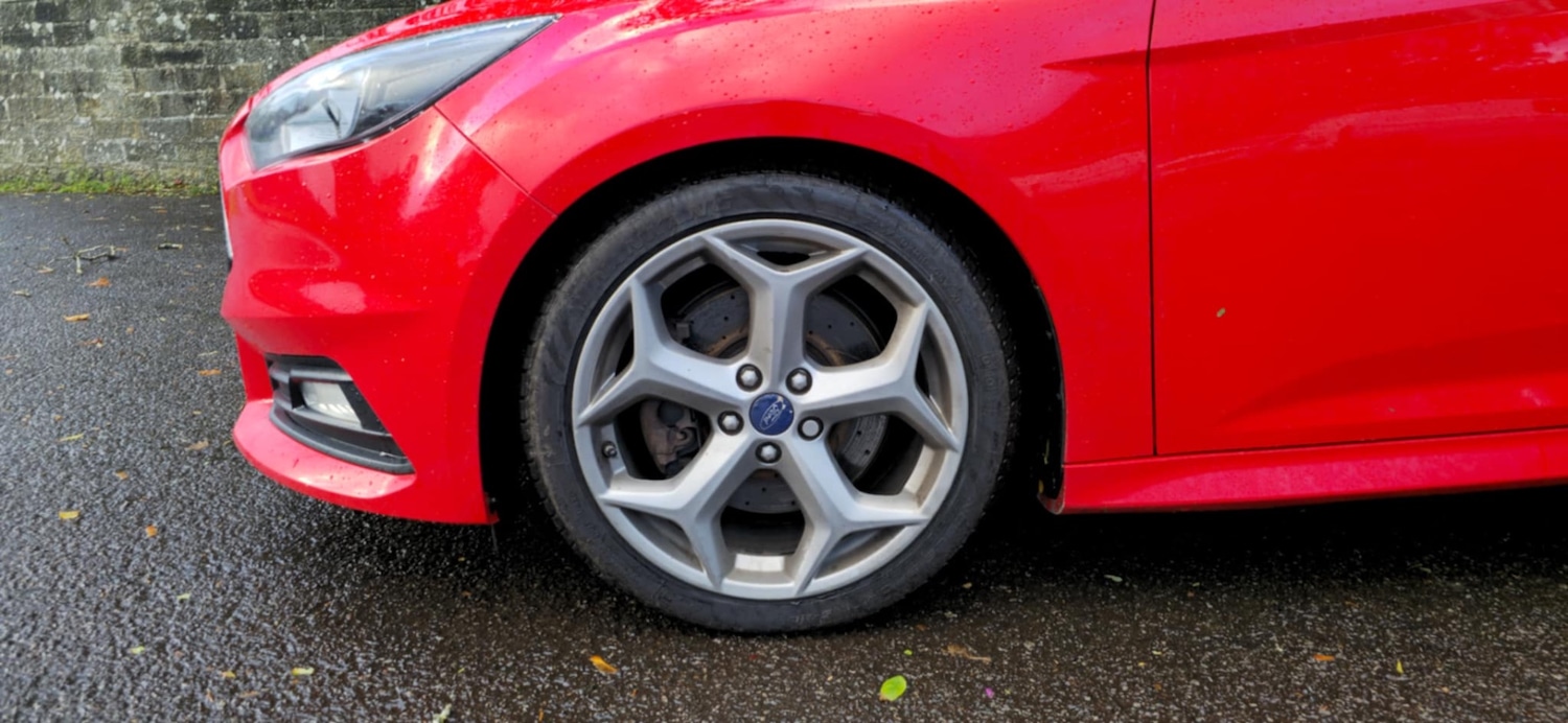 Used Ford Focus 2015 for sale - 76142605: Photo 13