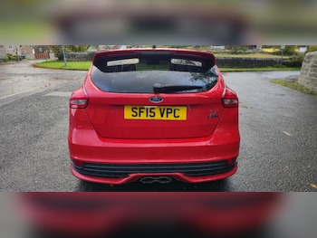 Used Ford Focus 2015 for sale - 76142605: Photo