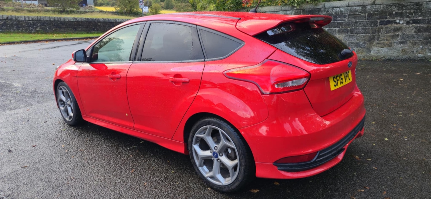 Used Ford Focus 2015 for sale - 76142605: Photo 6