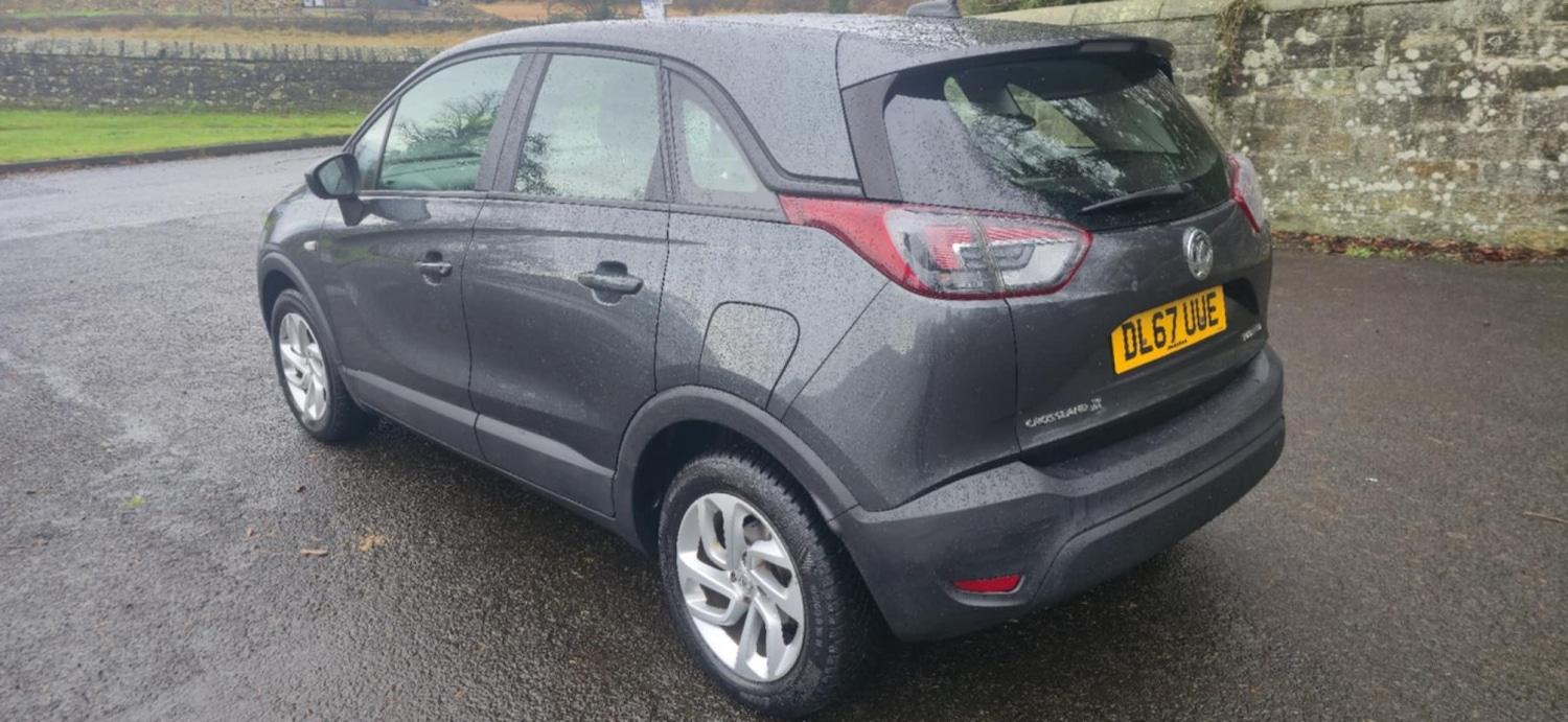 Used Vauxhall Crossland X 2018 for sale - 77162252: Photo 2