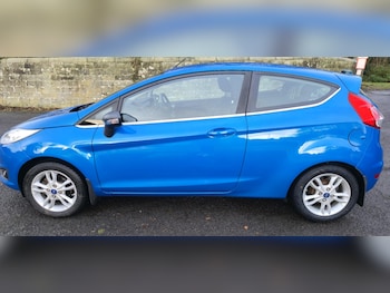 Used Ford Fiesta 2015 for sale - 78286026: Photo