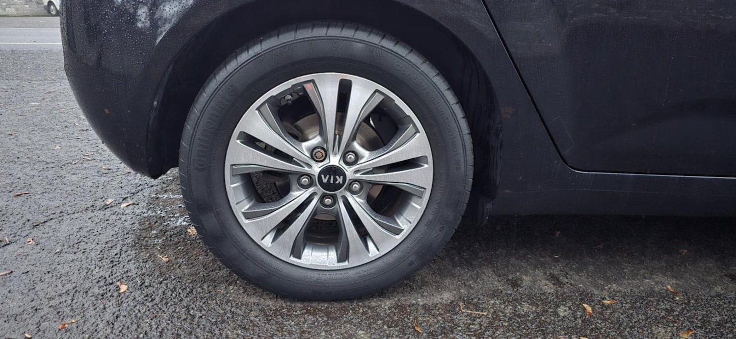 Used Kia Venga 2015 for sale - 76557028: Photo 13