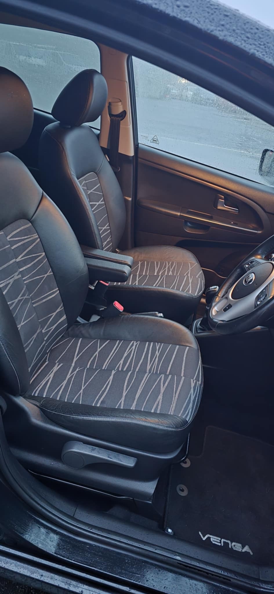 Used Kia Venga 2015 for sale - 76557028: Photo 23