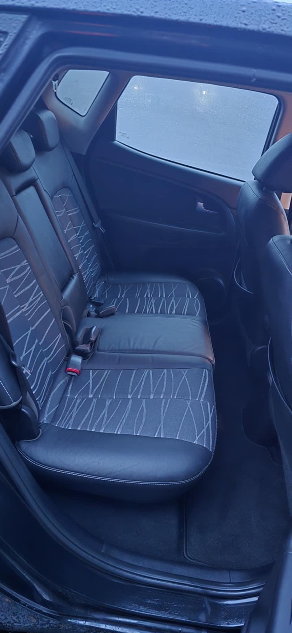 Used Kia Venga 2015 for sale - 76557028: Photo 24