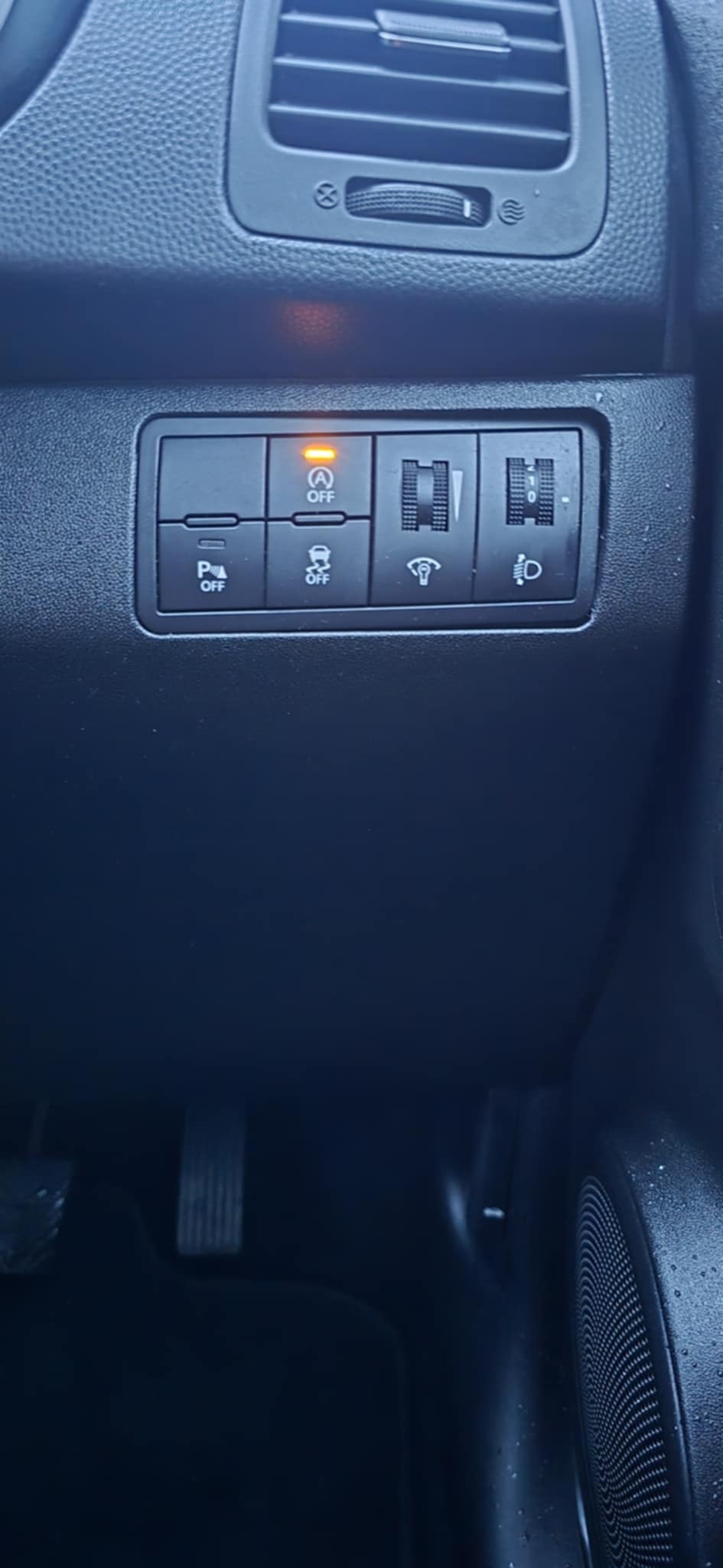 Used Kia Venga 2015 for sale - 76557028: Photo 25