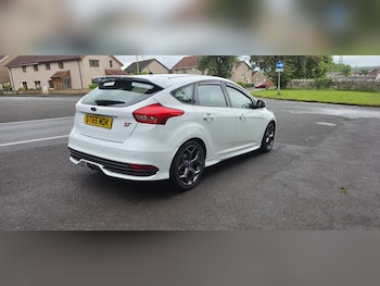 Used Ford Focus 2016 for sale - 78770042: Photo