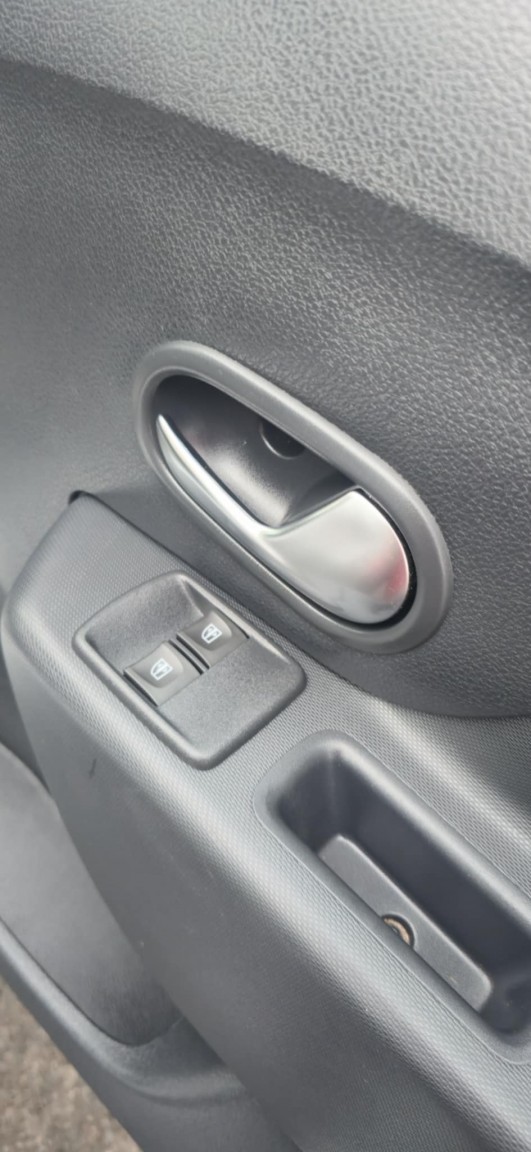 Used Dacia Sandero Stepway 2017 for sale - 77162350: Photo 15