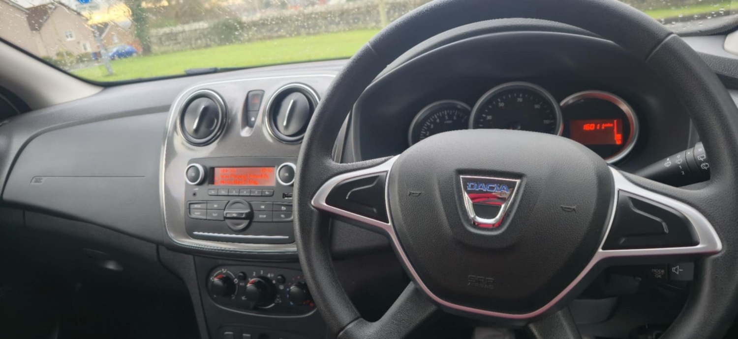 Used Dacia Sandero Stepway 2017 for sale - 77162350: Photo 22