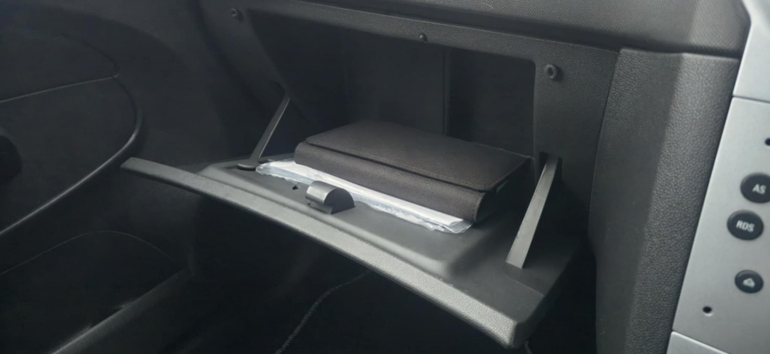 Used Vauxhall Corsa 2015 for sale - 77162263: Photo 15