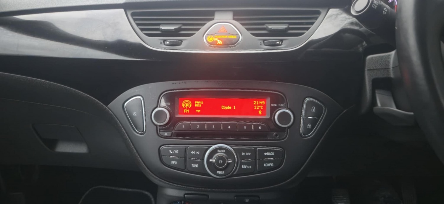 Used Vauxhall Corsa 2015 for sale - 77162263: Photo 16