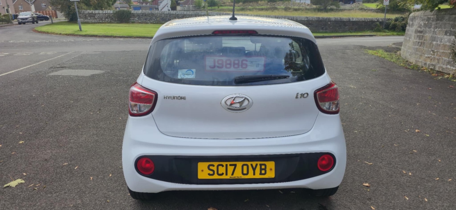 Used Hyundai i10 2017 for sale - 75383235: Photo 9