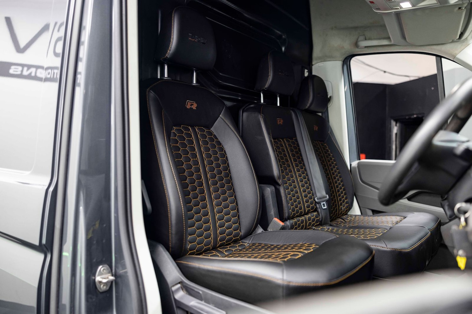 Used Volkswagen Crafter 2021 for sale - 77389134: Photo 2