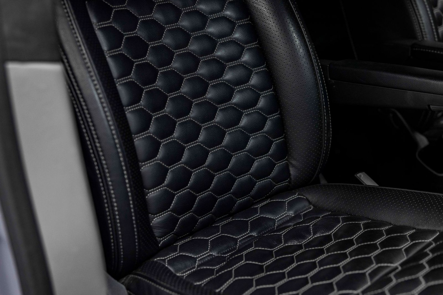 Used Volkswagen Transporter 2024 for sale - 77614612: Photo 44