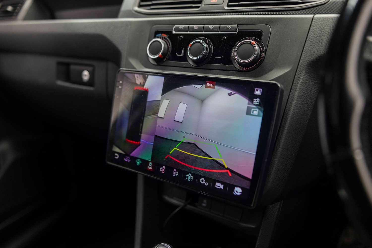 Used Volkswagen Caddy 2017 for sale - 77614603: Photo 18