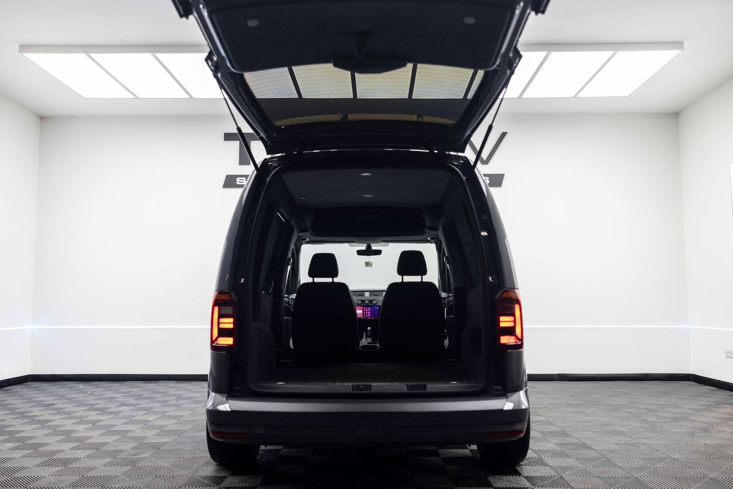 Used Volkswagen Caddy 2017 for sale - 77614603: Photo 24