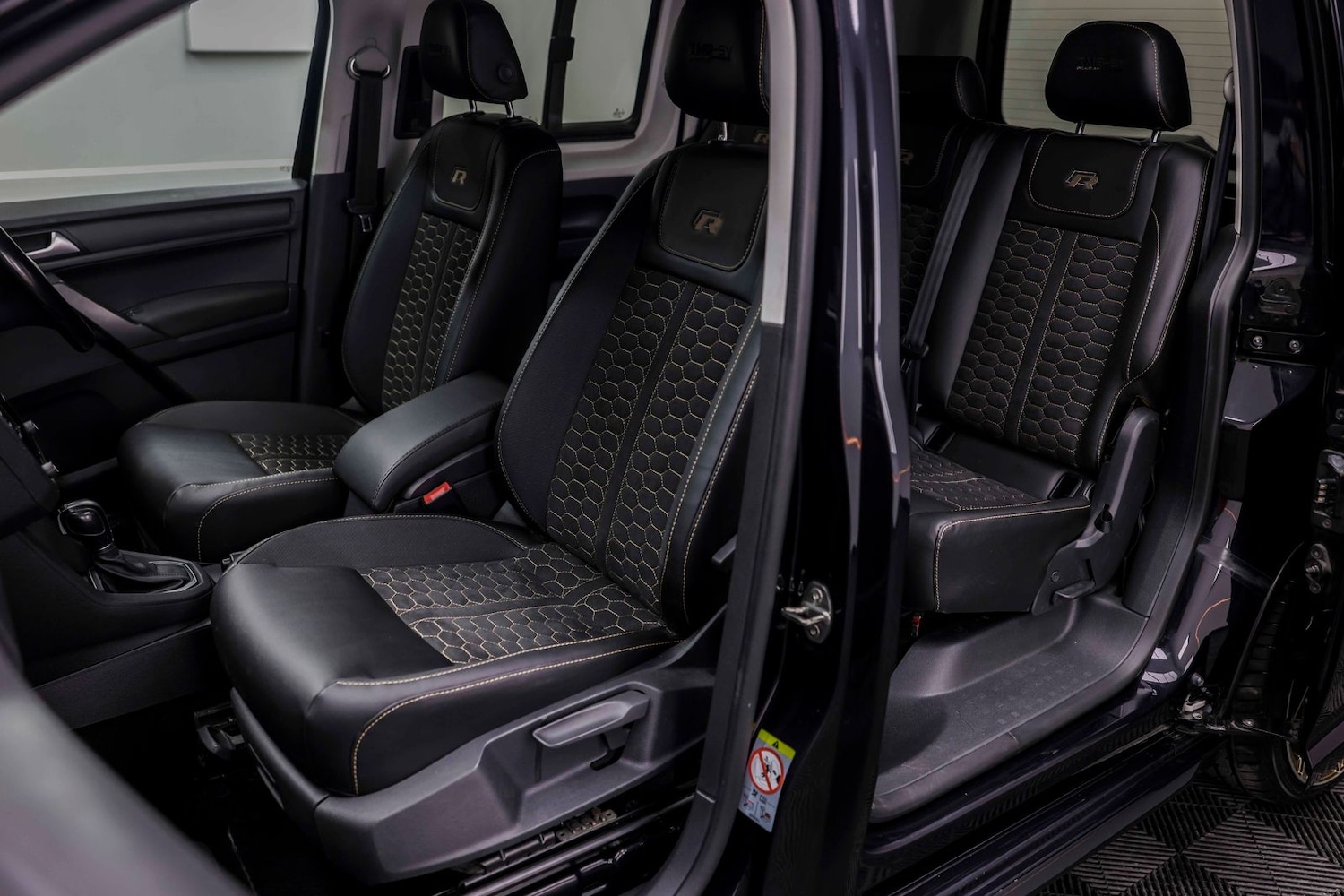 Used Volkswagen Caddy Life 2017 for sale - 77911365: Photo 5