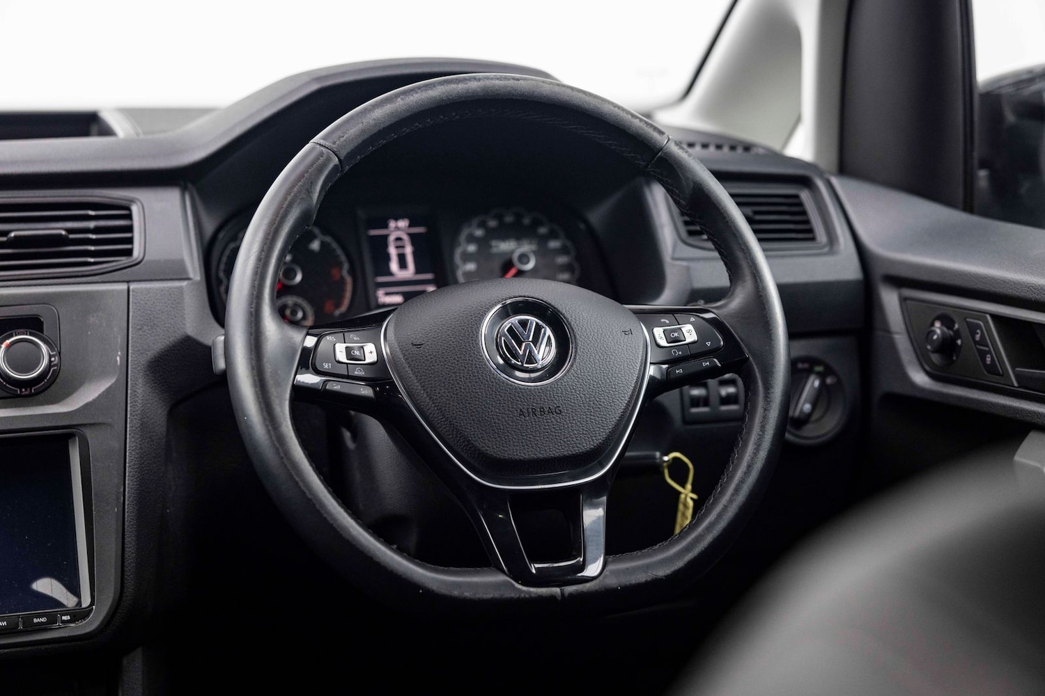 Used Volkswagen Caddy Maxi 2016 for sale - 76704542: Photo 33