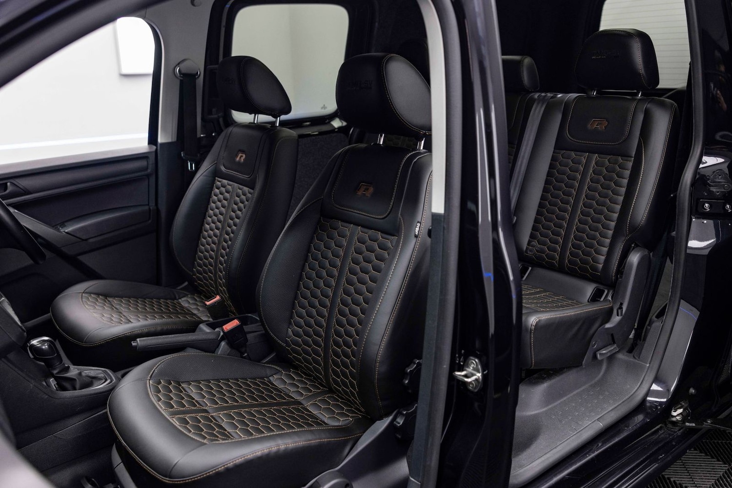 Used Volkswagen Caddy Maxi 2016 for sale - 76704542: Photo 5