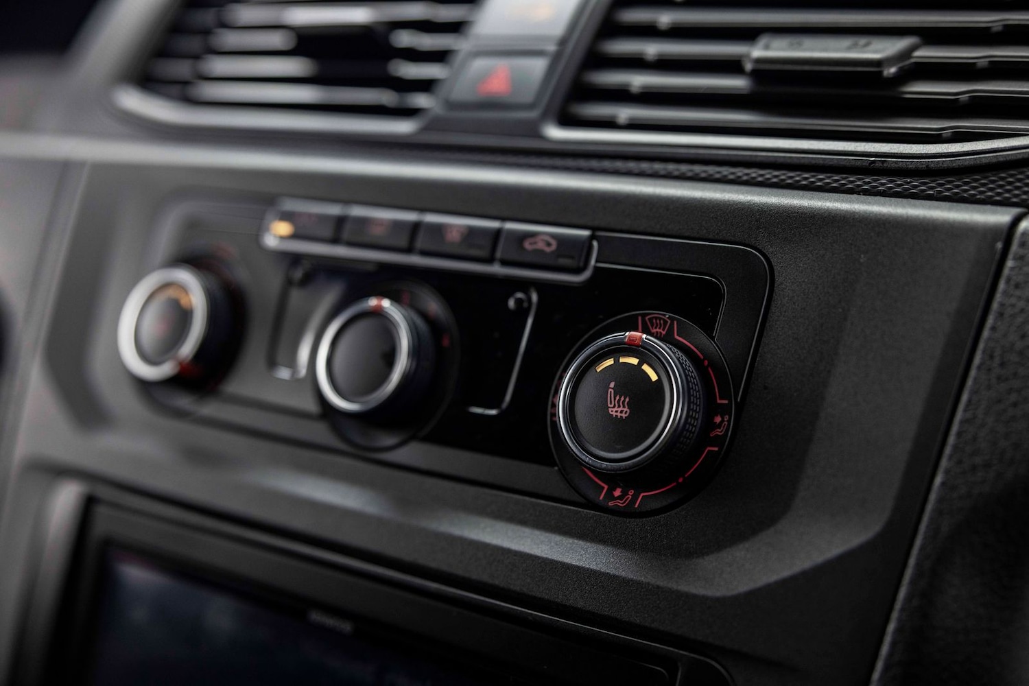 Used Volkswagen Caddy 2016 for sale - 76851279: Photo 20