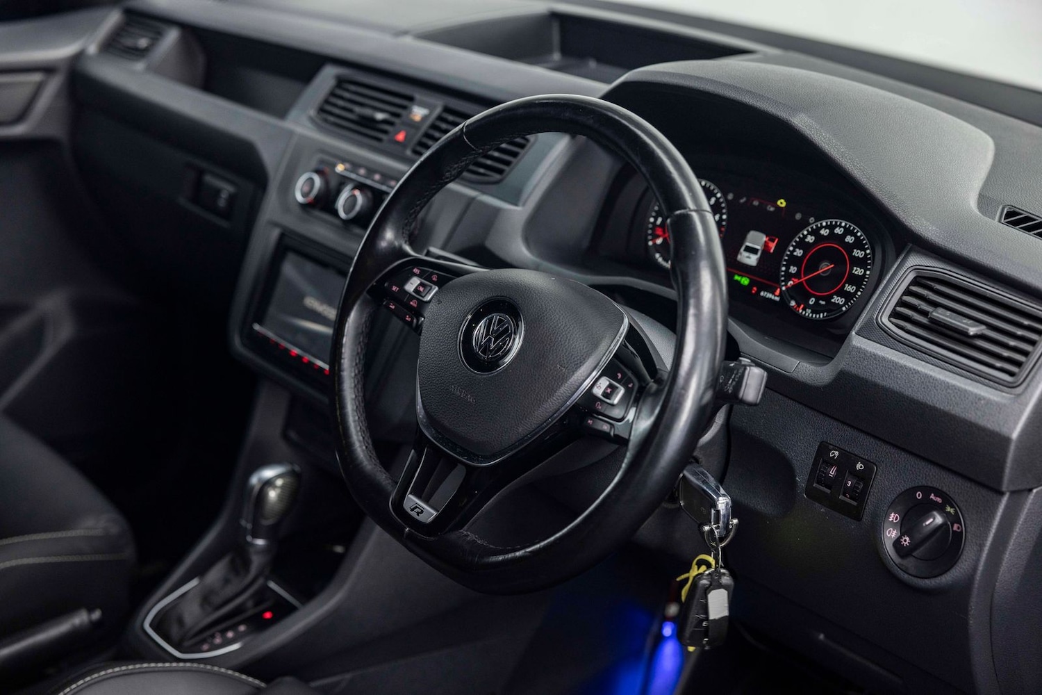 Used Volkswagen Caddy 2016 for sale - 76851279: Photo 9