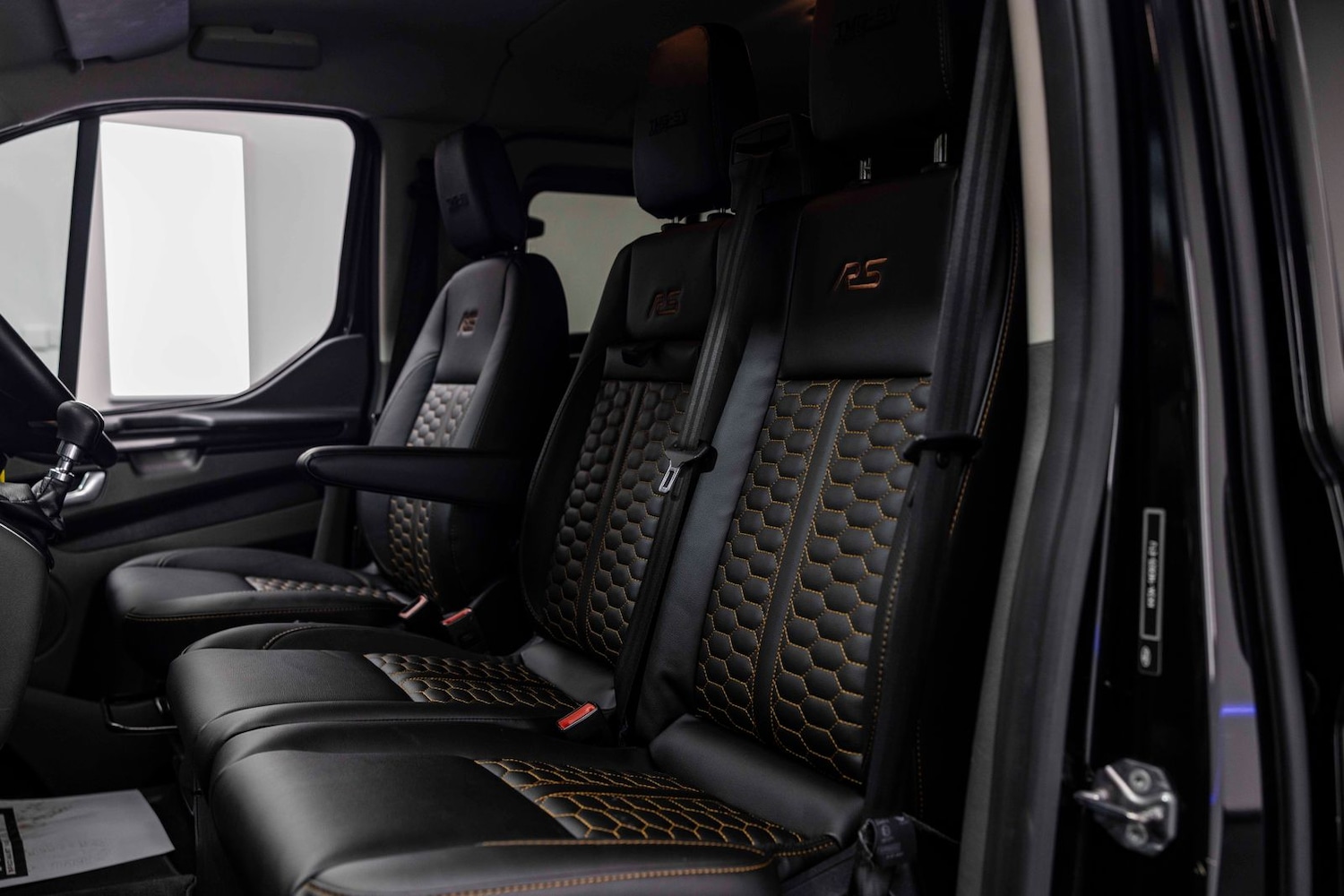 Used Ford Transit Custom 2020 for sale - 76563583: Photo 2