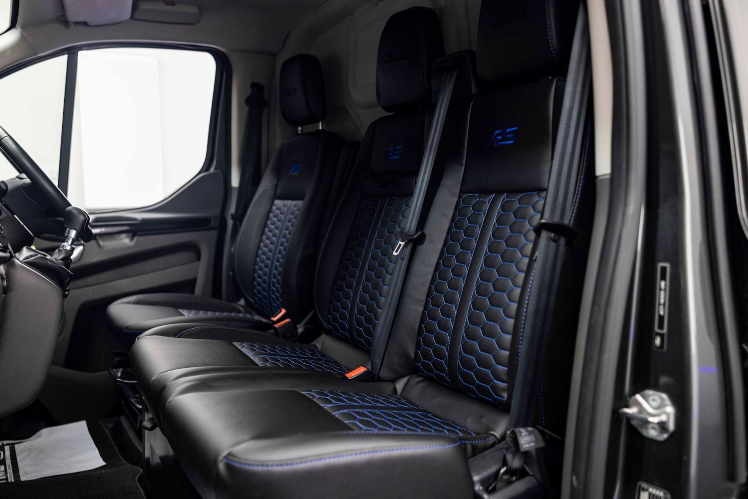 Used Ford Transit Custom 2018 for sale - 76389995: Photo 4