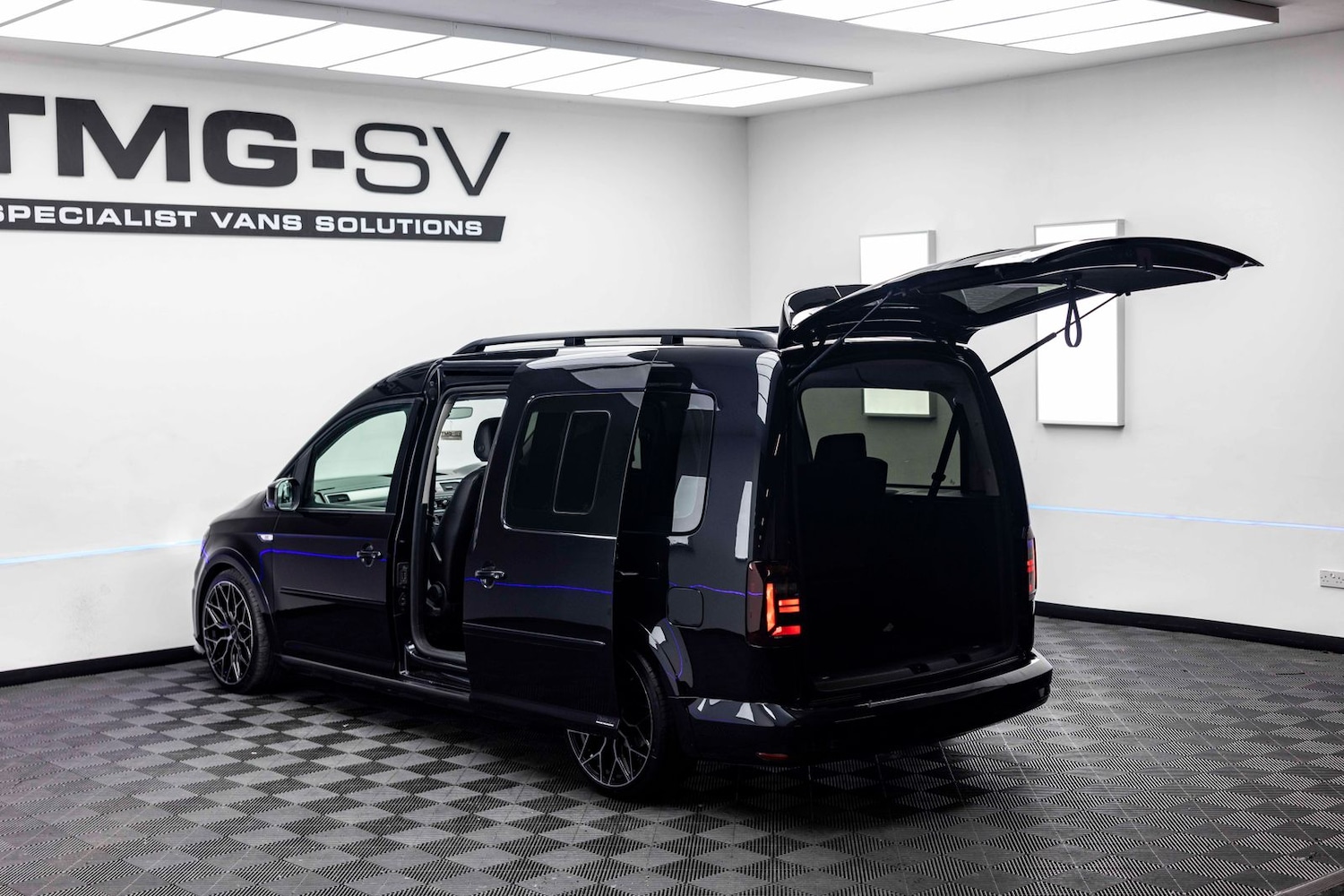 Used Volkswagen Caddy Maxi Life 2017 for sale - 76389981: Photo 31