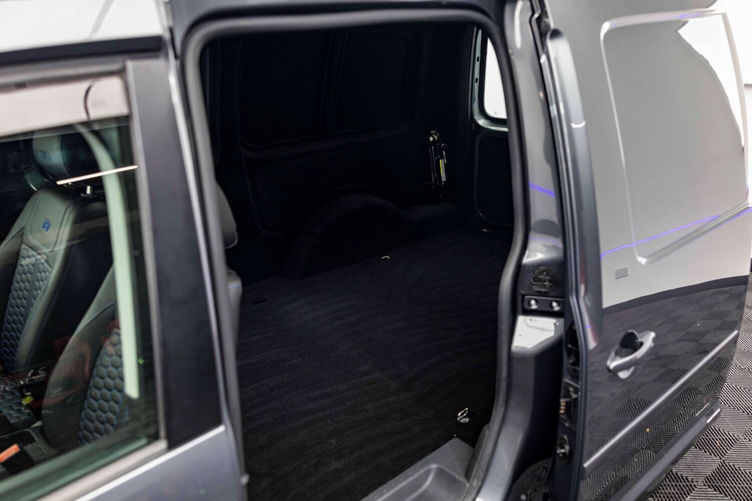 Used Volkswagen Caddy Maxi 2019 for sale - 76389985: Photo 28