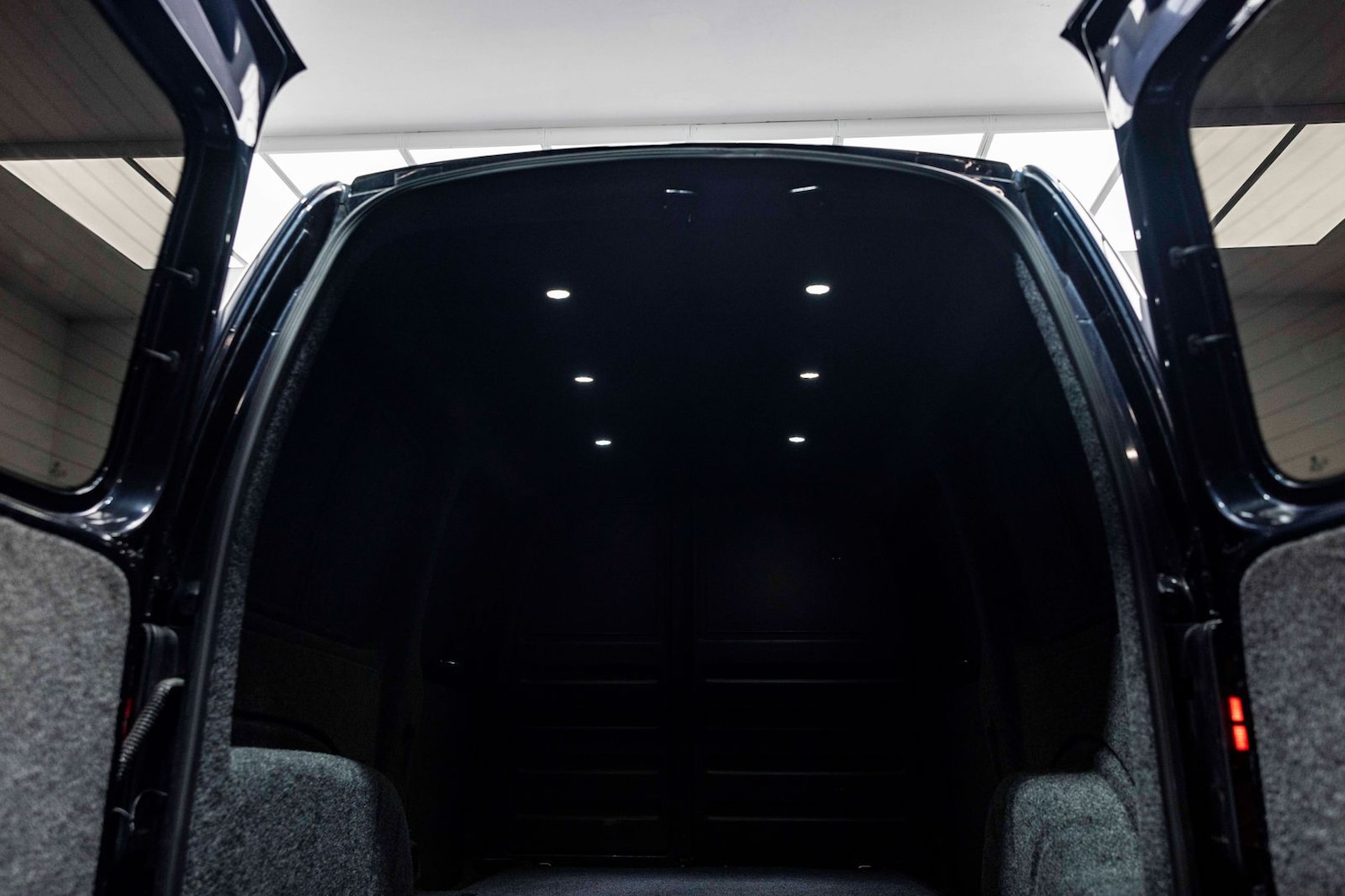 Used Volkswagen Caddy Maxi 2018 for sale - 76248620: Photo 10