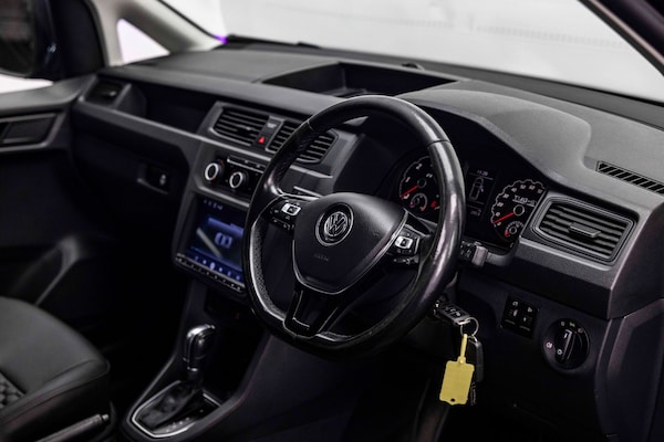 Used Volkswagen Caddy Maxi 2018 for sale - 76248620: Photo 8