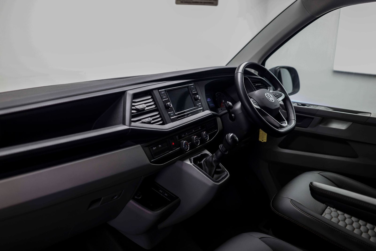 Used Volkswagen Transporter 2024 for sale - 77911368: Photo 26