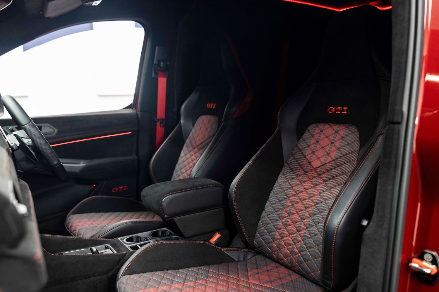 Used Volkswagen Caddy 2024 for sale - 77389139: Photo 2