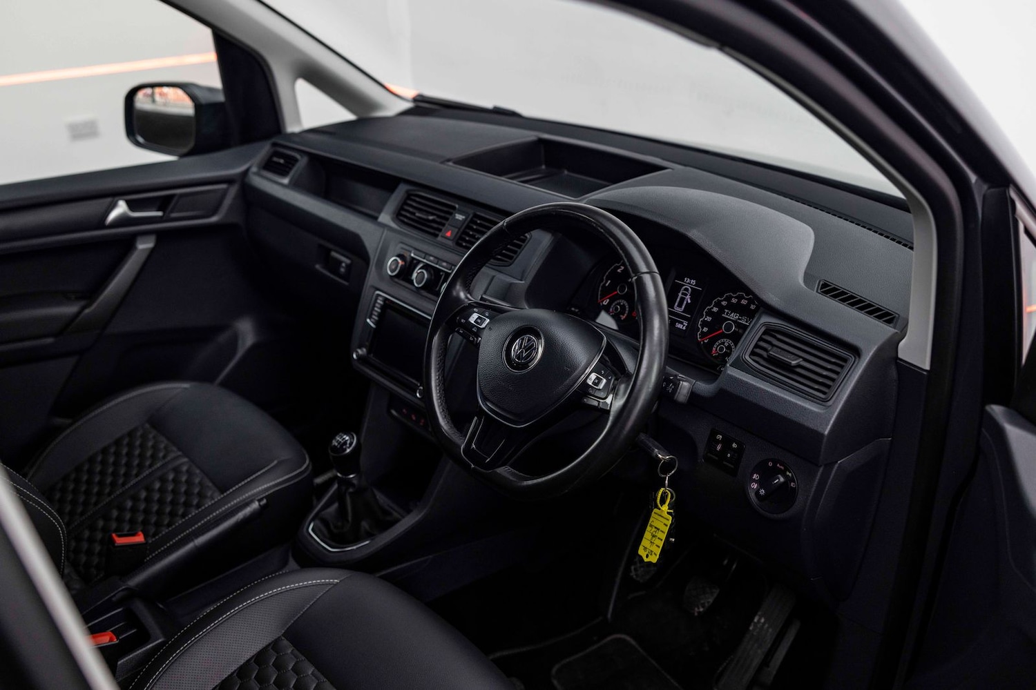 Used Volkswagen Caddy 2019 for sale - 77389143: Photo 2