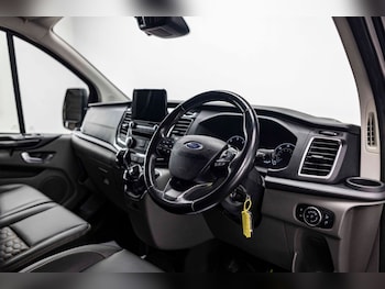 Used Ford Transit Custom 2019 for sale - 77389125: Photo