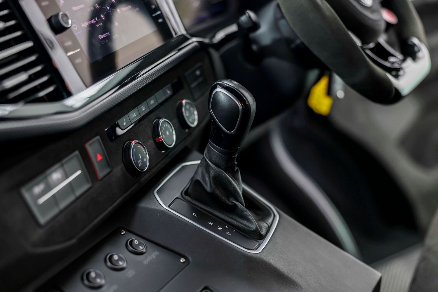 Used Volkswagen Transporter 2022 for sale - 77911384: Photo 43