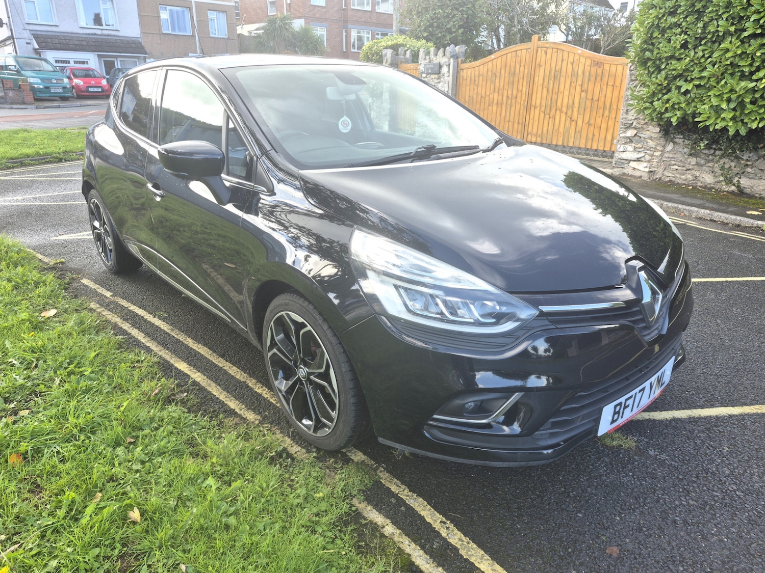 Used Renault Clio 2017 for sale - 76181260: Photo 1
