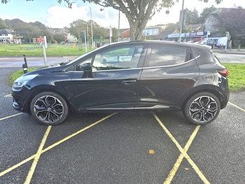 Used Renault Clio 2017 for sale - 76181260: Photo 2