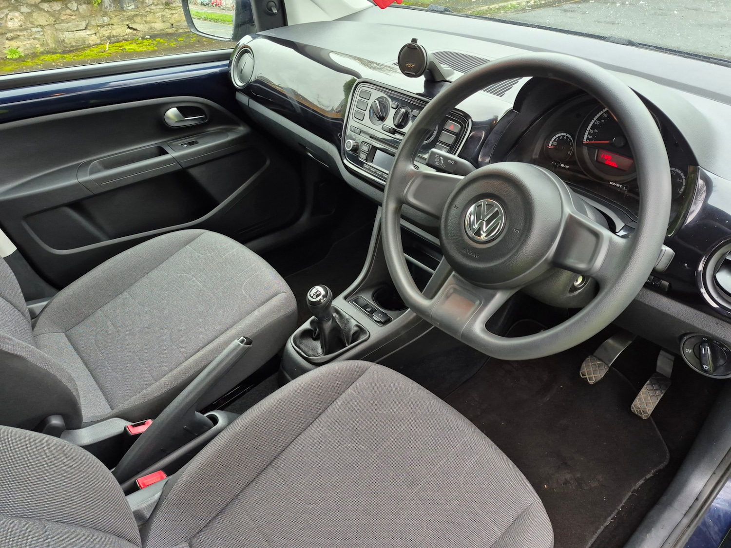 Used Volkswagen up! 2014 for sale - 77931677: Photo 10